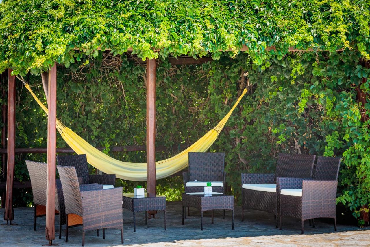 Tzane Studios & Apartments - Steps Away From Golden Beach Χρυσή Ακτή Εξωτερικό φωτογραφία