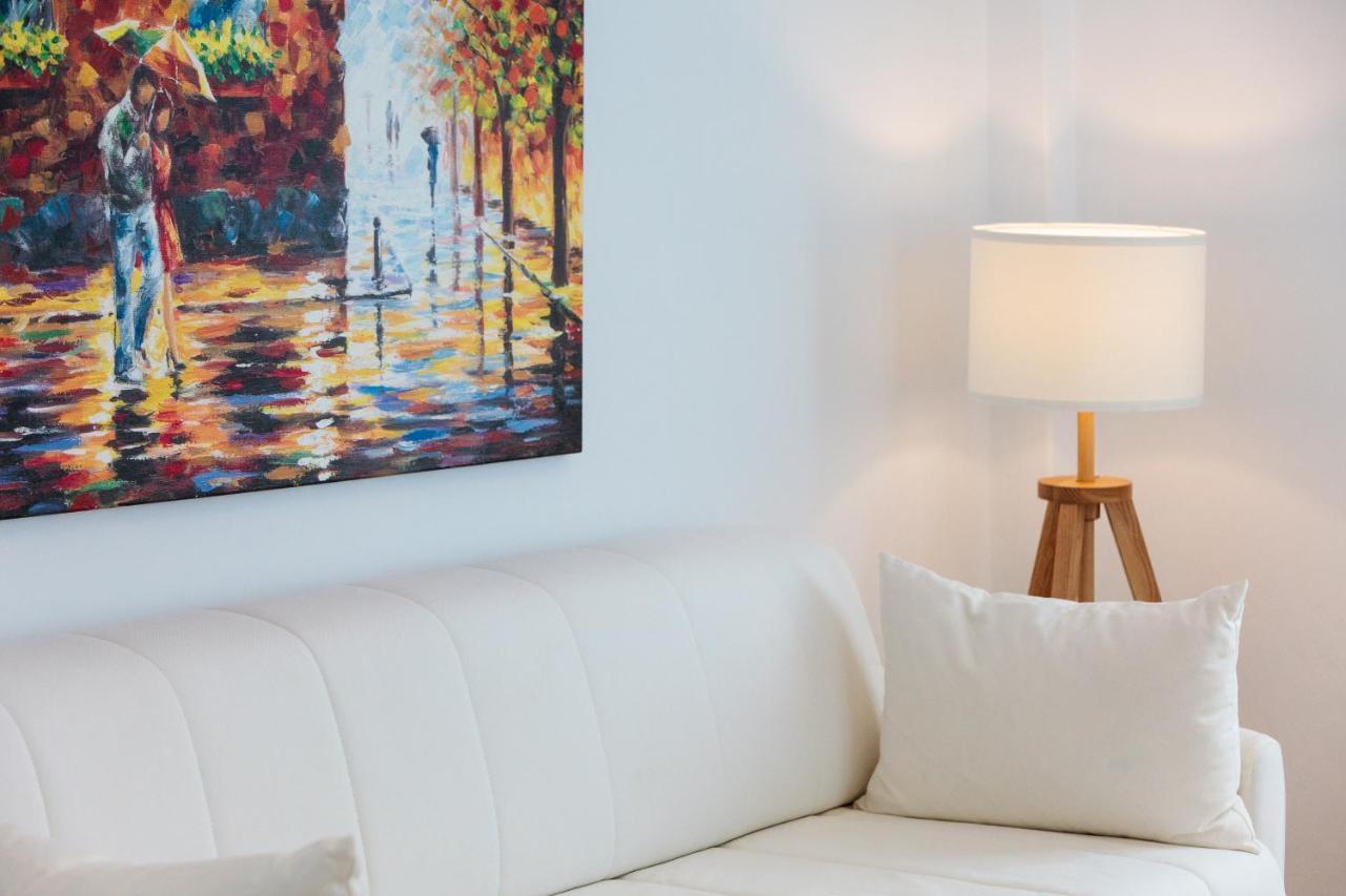 Tzane Studios & Apartments - Steps Away From Golden Beach Χρυσή Ακτή Εξωτερικό φωτογραφία