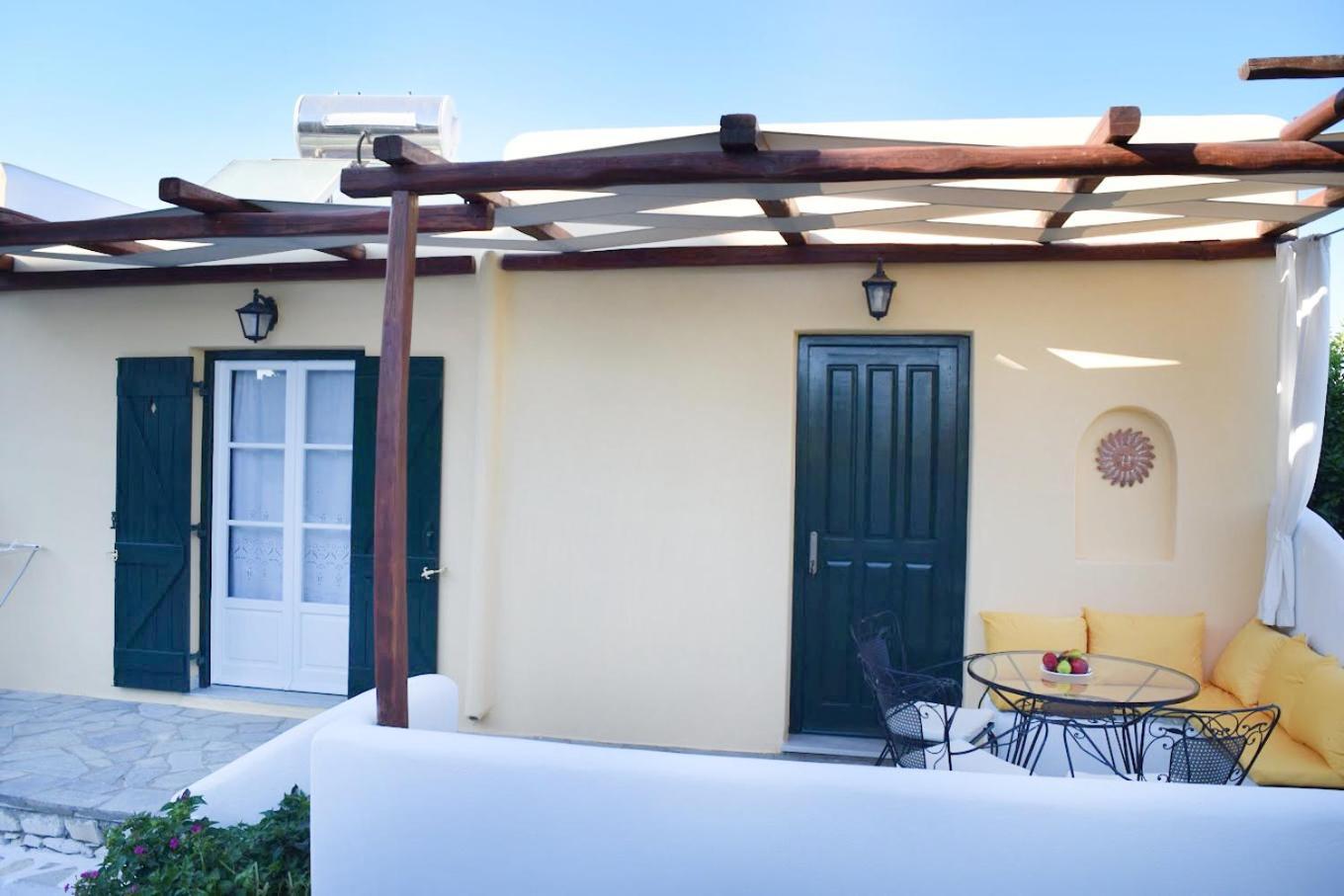 Tzane Studios & Apartments - Steps Away From Golden Beach Χρυσή Ακτή Εξωτερικό φωτογραφία