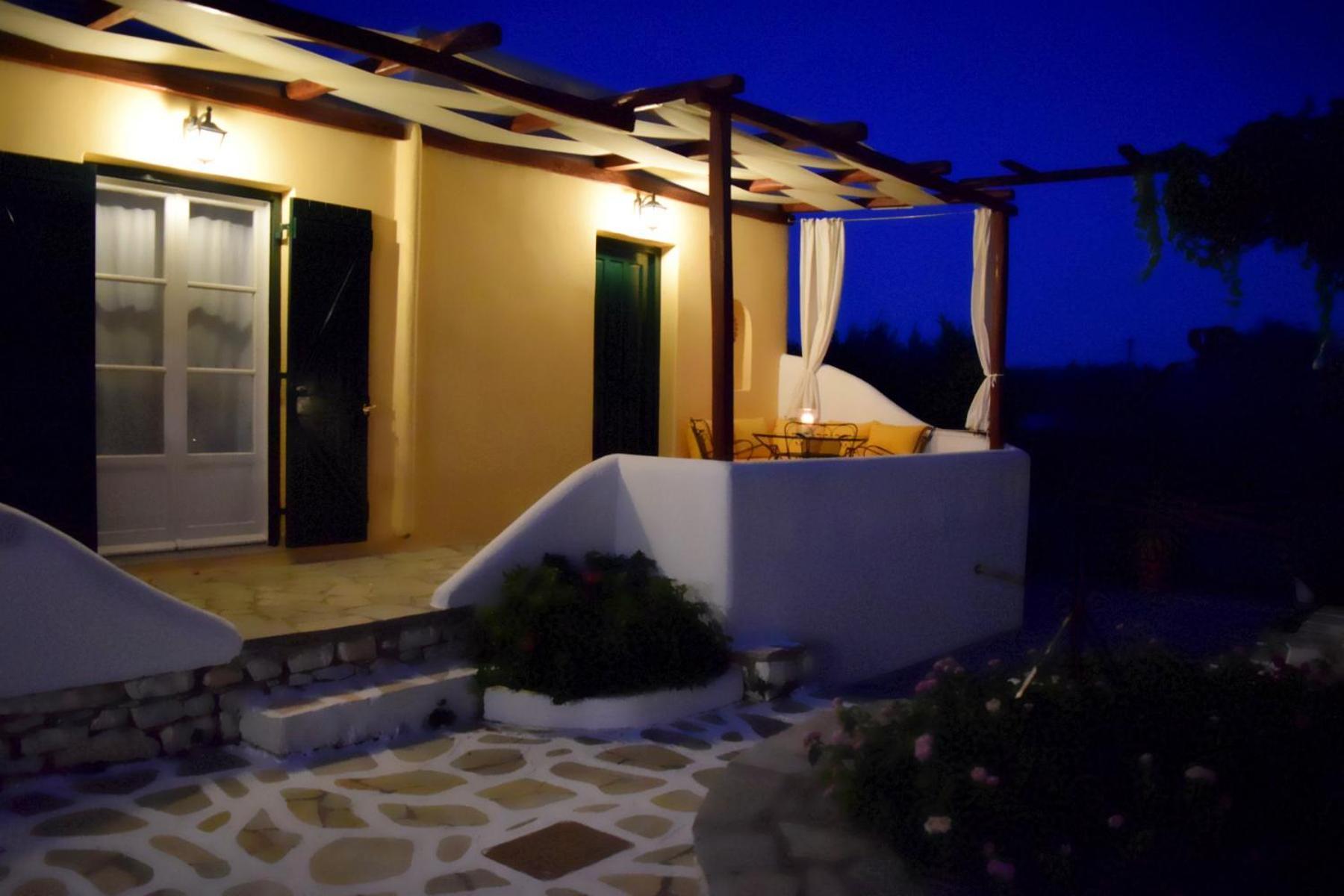 Tzane Studios & Apartments - Steps Away From Golden Beach Χρυσή Ακτή Εξωτερικό φωτογραφία